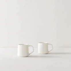 Convivial Minimal Porcelain Mug Set