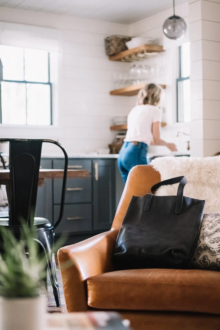 Purse & Clutch Accessories Outside Pockets Handbag - Ink Black 7 Purse & Clutch Accessories Outside Pockets Handbag - Ink Black