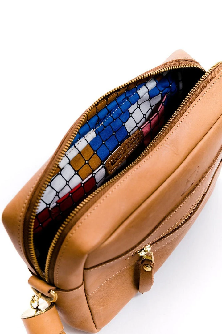 Abby Alley Essential Crossbody Bag - Tan 7 Abby Alley Essential Crossbody Bag - Tan