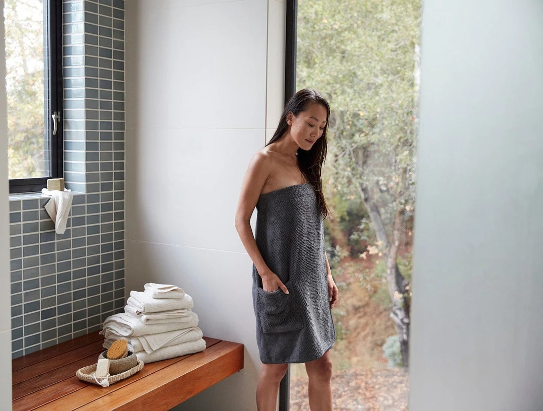 Coyuchi Home Goods Air Weight Bath Wrap - French Blue 5 Coyuchi Home Goods Air Weight Bath Wrap - French Blue