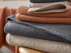 Coyuchi Air Weight Towels - Dusty Coral