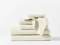 Coyuchi Best Sellers Air Weight Towels - Undyed