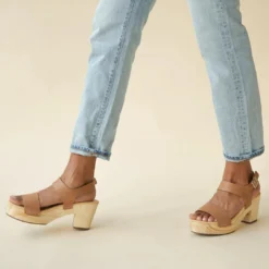 Nisolo All-Day Open Toe Clog