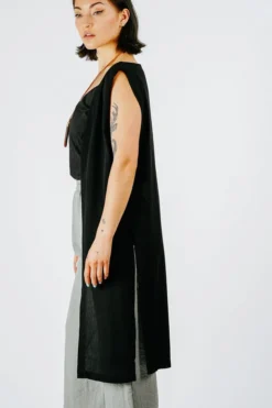 Altar Upcycled Crinkle Vest - Black