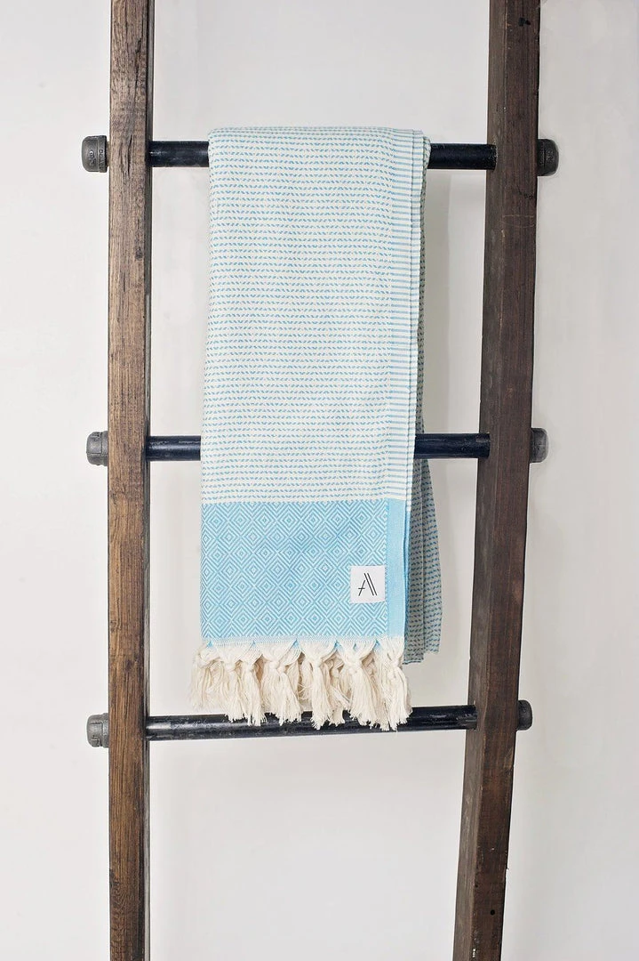 Amante Marketplace Magis Diamond Turkish Towel / Throw Blanket - Teal 3 Amante Marketplace Magis Diamond Turkish Towel / Throw Blanket - Teal