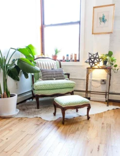 Archive New York Antigua Lumbar Pillow - Black + White