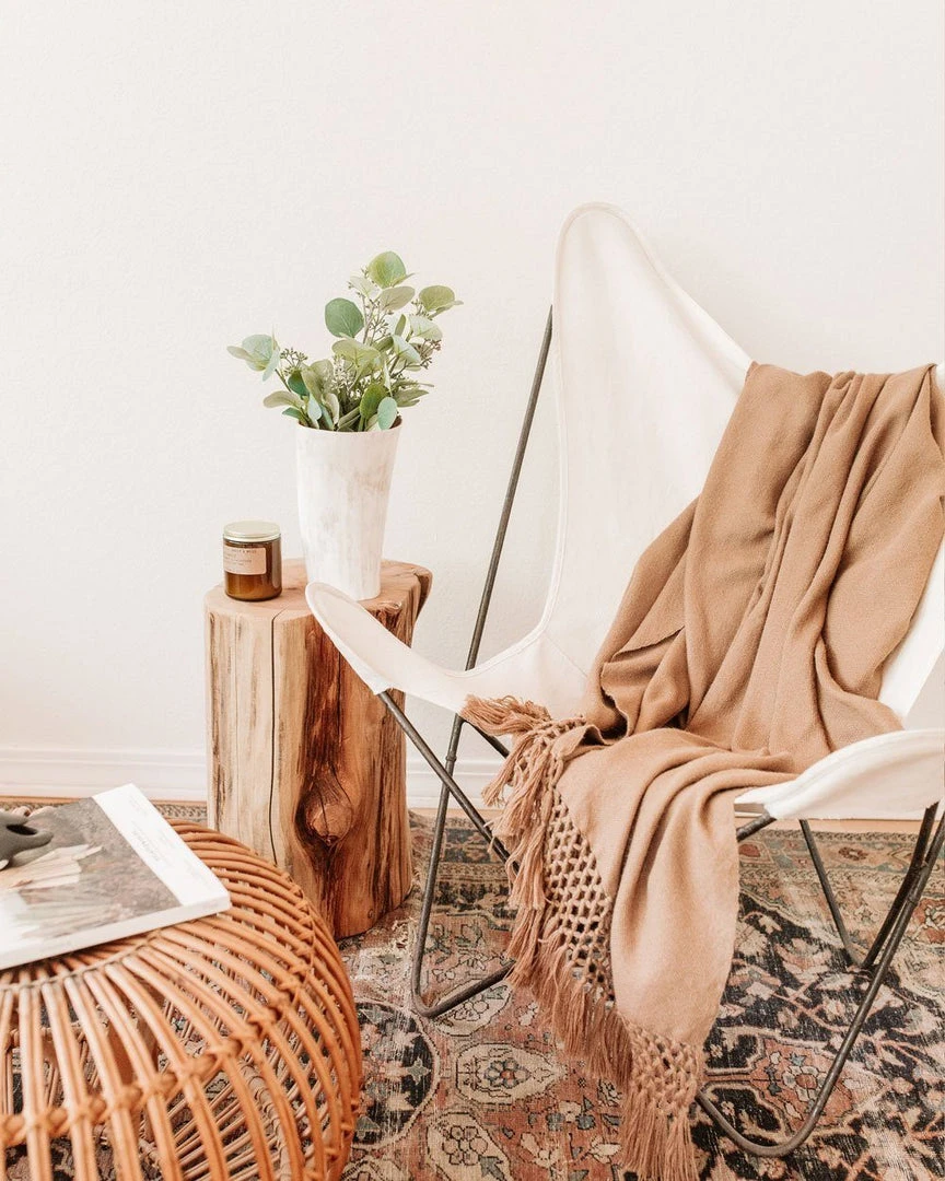 August Sage Marrón Alpaca Throw Blanket Home Goods 6 August Sage Marrón Alpaca Throw Blanket Home Goods