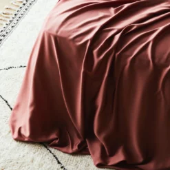Ettitude Bamboo Sateen Fitted Sheet - Canyon Home Goods