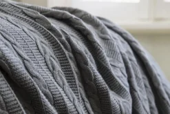 Looma Home Goods Cable Knit Throw Blanket