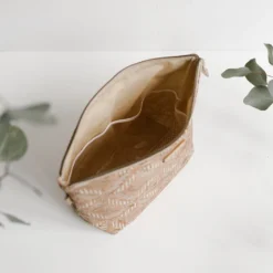 Carry Courage Best Sellers Adventurer Cork Cosmetics Bag - Cream