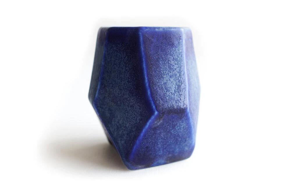 Lauren HB Studio Chisel Porcelain Cup Kitchen + Dining 3 Lauren HB Studio Chisel Porcelain Cup Kitchen + Dining