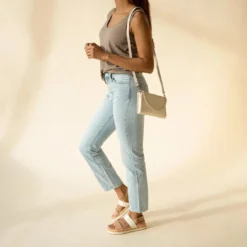 Nisolo Cleo Convertible Clutch Best Sellers