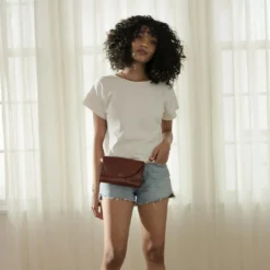 Nisolo Cleo Convertible Clutch Best Sellers