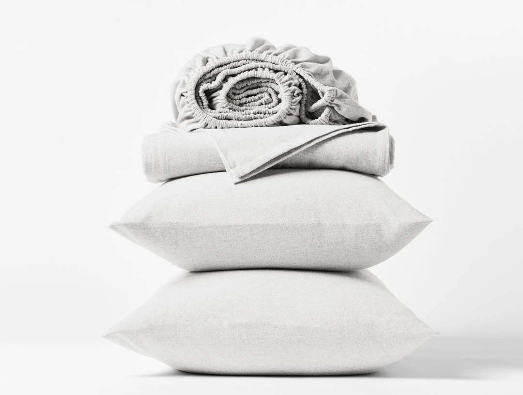 Coyuchi Cloud Brushed Flannel Sheet Set - Alpine White 3 Coyuchi Cloud Brushed Flannel Sheet Set - Alpine White