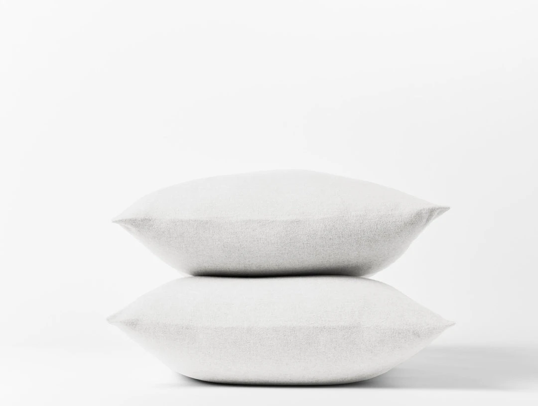 Coyuchi Cloud Brushed Flannel Sheet Set - Alpine White 5 Coyuchi Cloud Brushed Flannel Sheet Set - Alpine White