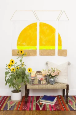 Conejo & Co Ojos Abiertos Wall Hanging - Sunshine