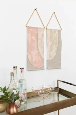 Conejo & Co Pez Wall Hanging - Oyster + Himalayan Salt