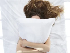 Coyuchi Latex Molded Pillow