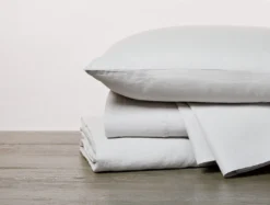 Coyuchi Relaxed Linen Pillowcase Set - Fog Home Goods