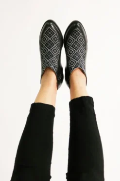 Darzah Special Occasion Tatreez Bootie - Black