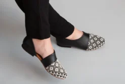 Darzah Black Tatreez Flat D'orsay