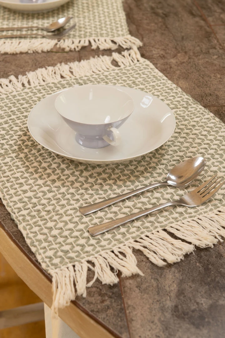 Zuahaza Diamond Guanabana Placemat Kitchen + Dining 4 Zuahaza Diamond Guanabana Placemat Kitchen + Dining