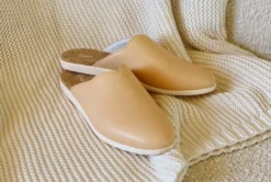 Dooeys Shoes Honey Beige Apple Leather House Mule