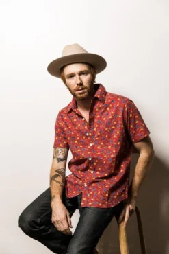 Dushyant Asthana Men's Folk Short Sleeve Shirt - Maroon