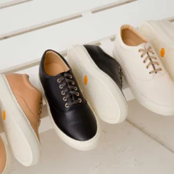 Nisolo Shoes Elayna Sneaker - Black