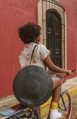 Purse & Clutch Embossed Circle Shoulder Bag - Charcoal Accessories