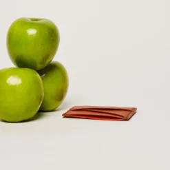 Allégorie Accessories Gala Apple Leather Puzzle Cardholder