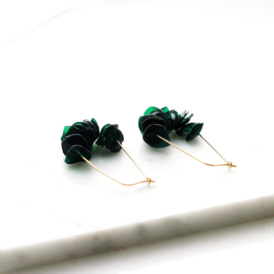 Giulia Letzi + META Jewelry Leona Upcycled Drop Earrings - Dark Green 5 Giulia Letzi + META Jewelry Leona Upcycled Drop Earrings - Dark Green