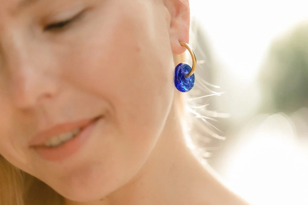 Abby Alley Handcrafted Glass Disc Earrings 9 Abby Alley Handcrafted Glass Disc Earrings