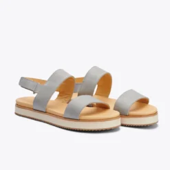Nisolo Best Sellers Go-To Flatform Sandal