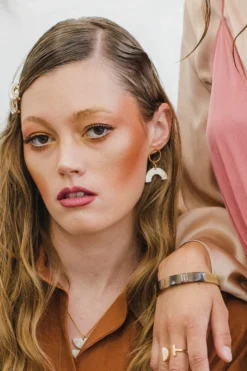 Hathorway Hanh Tinh Icon Horn Post Earrings