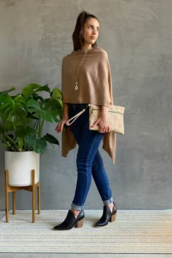 Carry Courage Inventor Cork Tablet Organizer - Silver