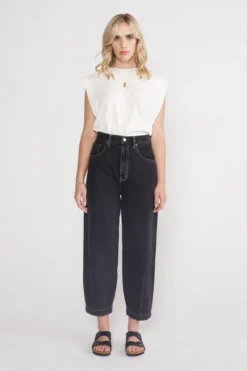 ÉTICA Iris Relaxed Taper Jeans - Obsidian