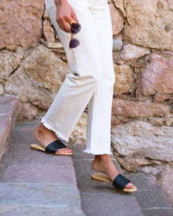 Nisolo Isla Slide Sandal - Black