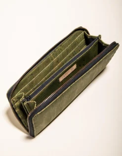 Tiradia Cork Just Right Cork Clutch Wallet Best Sellers 18 Tiradia Cork Just Right Cork Clutch Wallet Best Sellers