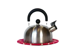 KAZI Hibiscus Intore Trivet