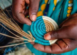 KAZI Jumbo Amelia Burgundy Wall Plate 9 KAZI Jumbo Amelia Burgundy Wall Plate