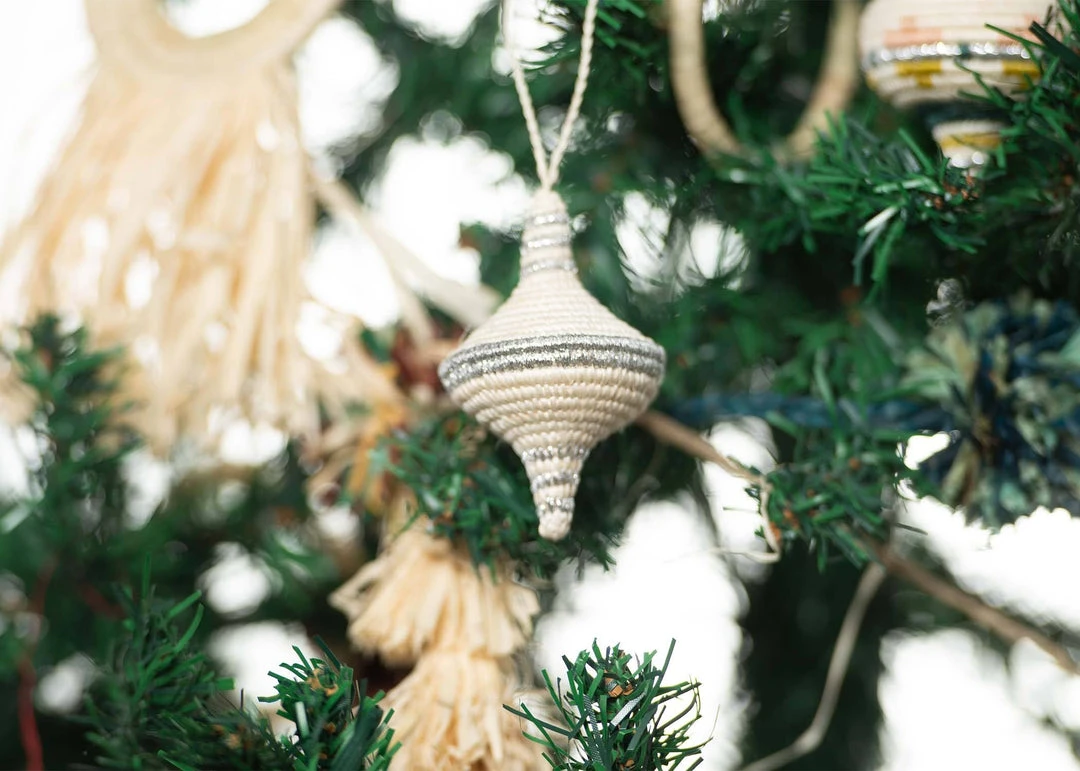 KAZI Diamond Shape Silver Metallic Ornament 4 KAZI Diamond Shape Silver Metallic Ornament