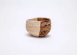 KAZI Home Goods Small Banana Leaf Half Moon Deep Round Bowl