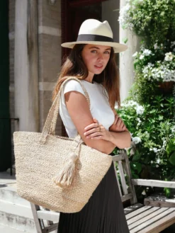 Korissa Accessories Kata Shoulder Bag