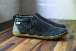 Kyrgies Men's Wool Tengries Slippers - Charcoal 16 Kyrgies Men's Wool Tengries Slippers - Charcoal