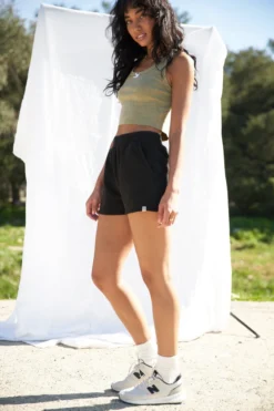 LA Relaxed New Arrivals Well Loved Short