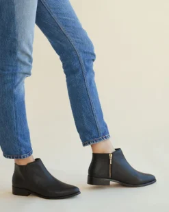 Nisolo Lana Ankle Boot - Black / Black