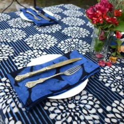 Ichcha Leaf Art Napkin Set Kitchen + Dining