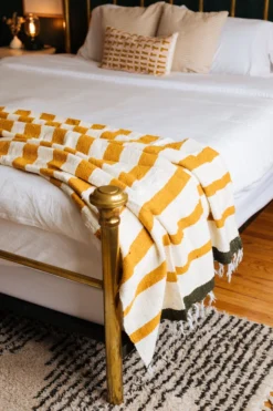 Caminito Marea Upcycled Blanket 34 Caminito Marea Upcycled Blanket