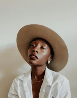 Abby Alley Jewelry Margo Earrings